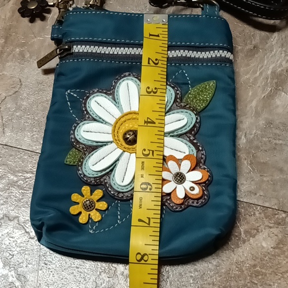 Chala nylon & vegan leather floral crossbody purse - Picture 10 of 10